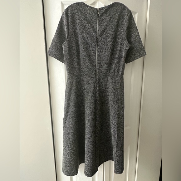 Tweed style midi dress (large) with crew neck and above elbow sleeves - Picture 2 of 7